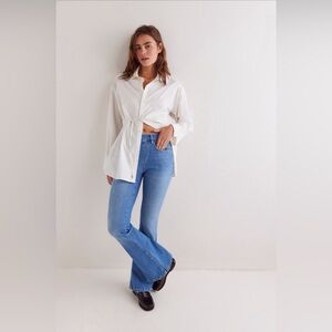 Free People CRVY Infinite Stretch Pull-On Flare Jeans